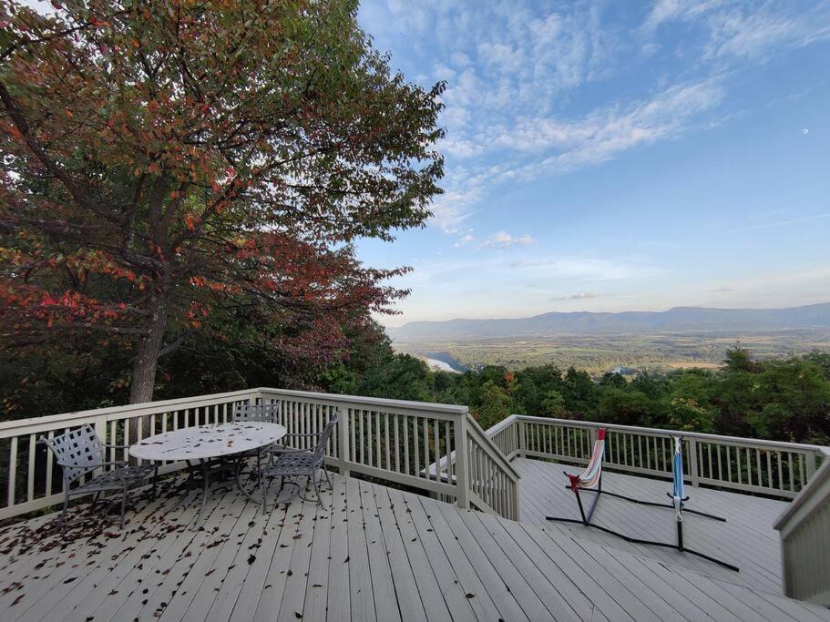 Paradise View Cabin Villa Luray Exterior photo